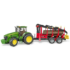 Bruder John Deere 7930 erdészeti traktor pótkocsival és farönkökkel (03054) 1:16