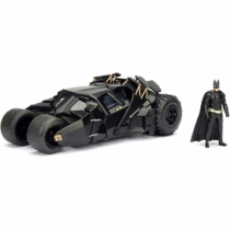 The Dark Knight Batmobile fém autó Batman figurával 1:24