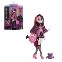 Monster High Draculaura játékfigura szett divatos kiegészítőkkel