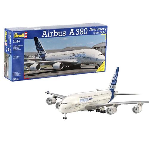 Revell Airbus A380 1:144 makett utasszállító repülő (04218)