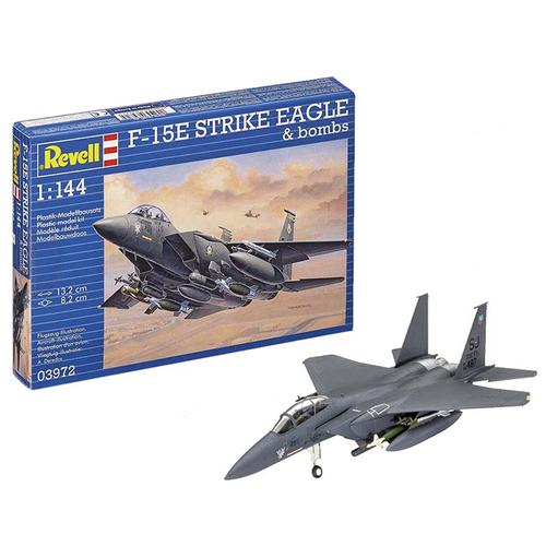 Revell F-15E Strike Eagle & bombs 1:144 makett vadászrepülő (03972)